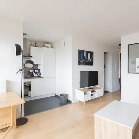 Guestready - Pleasant Studio Montparnasse With Balcony *