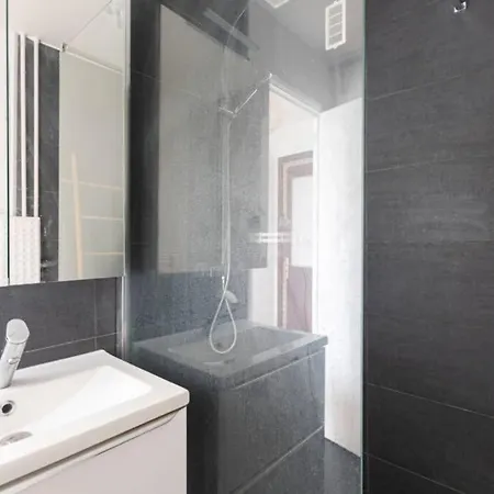 Guestready - Pleasant Studio Montparnasse With Balcony *